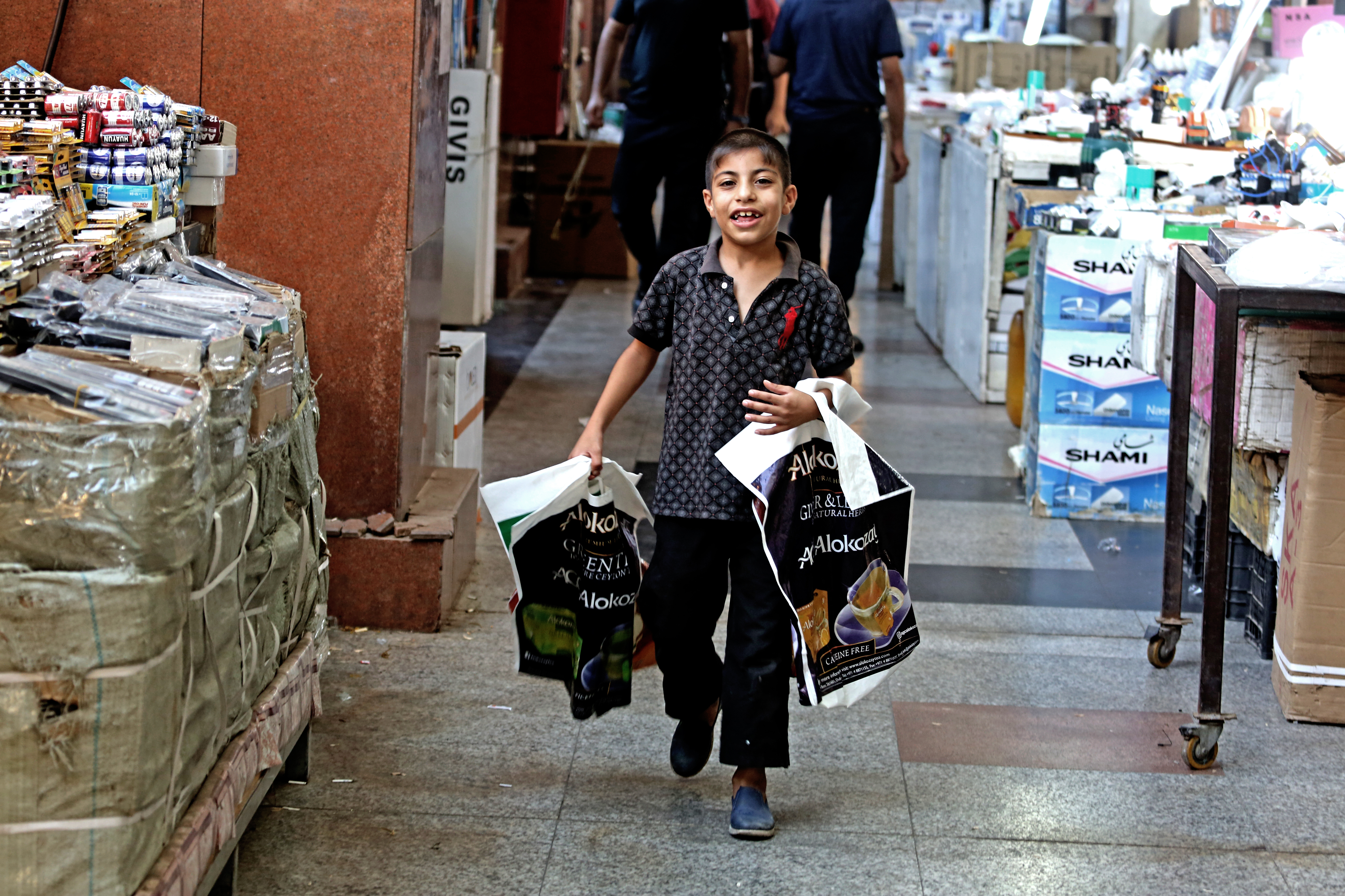  منداڵانی دەستگێڕ لە بازاڕی شێخەڵڵای هەولێر